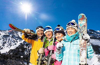 黑色幽默《海怪学院》9月10日发售 操纵时间、拯救世界